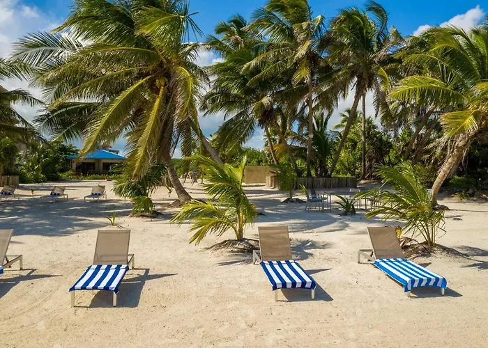Millionaire's Row Beachfront Luxury Retreat *