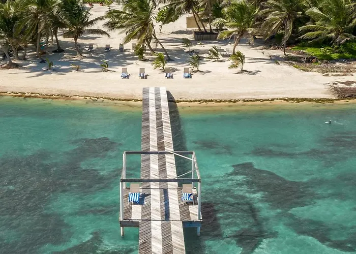 Millionaire's Row Beachfront Luxury Retreat San Pedro (Ambergris Caye)