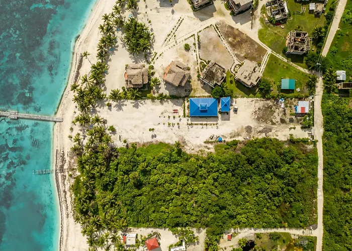 Millionaire's Row Beachfront Luxury Retreat Hotel *