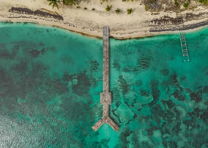Millionaire's Row Beachfront Luxury Retreat Hotel *